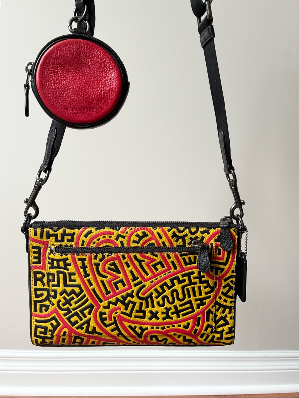 Coach x Disney Mickey Mouse x Keith Haring Holden Crossbody & Zipper Pouch C6911 - Picture 4 of 16